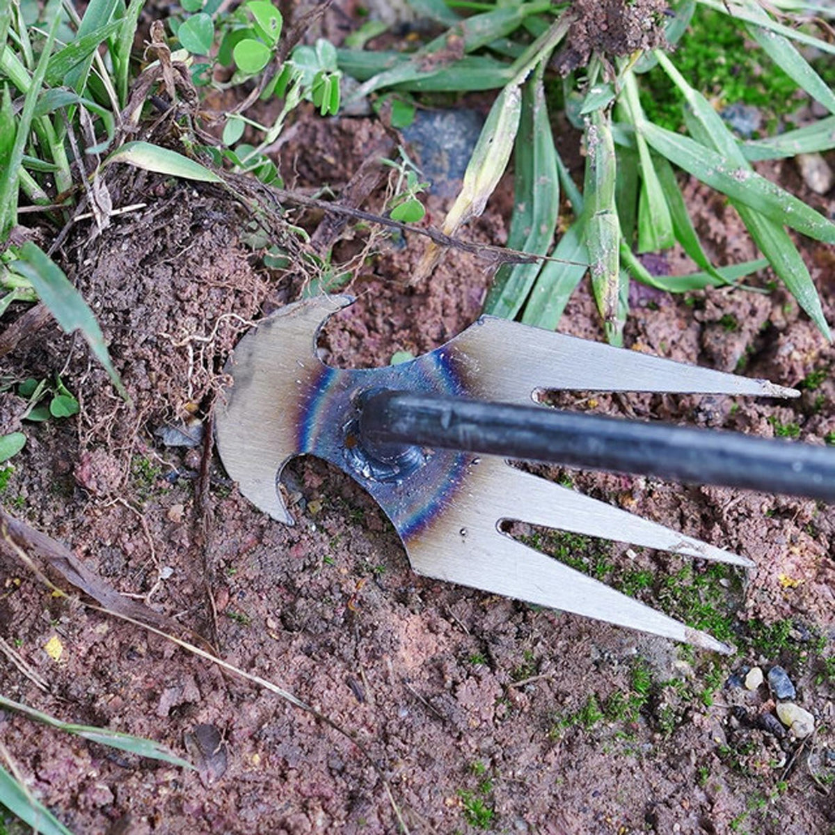 Manual Weed Puller Tool & Root Remover